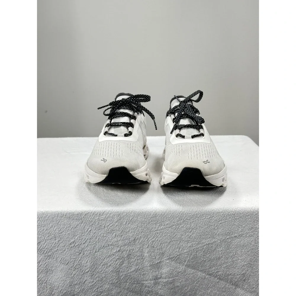 On Running used visible outsole